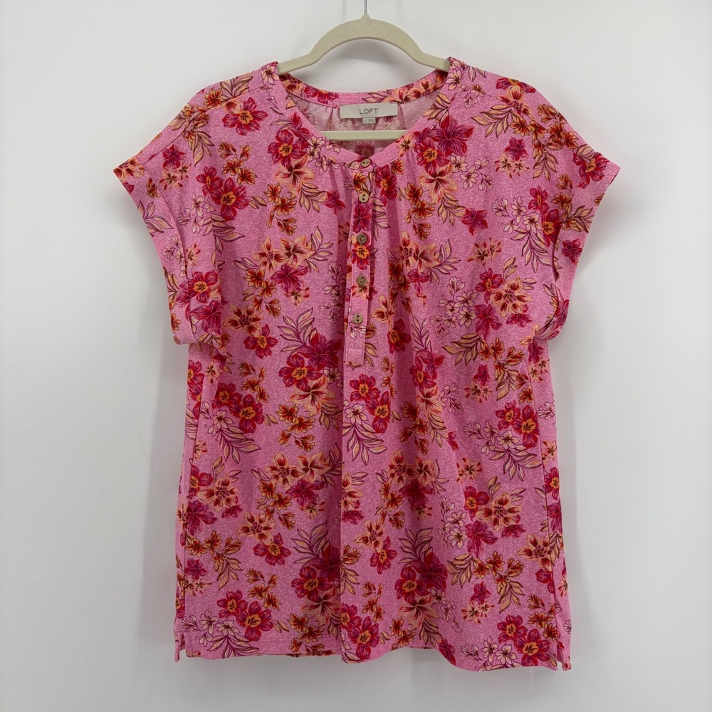 LOFT Womens Large Pink Floral Henley Top Short Sleeve Cotton Blend Relaxed Fit - Picture 1 of 6